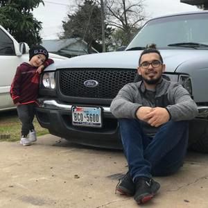 Meet your Posher, Javier